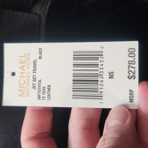 MICHAEL KORS JET SET TRAVEL BAG - Picture 2 of 6